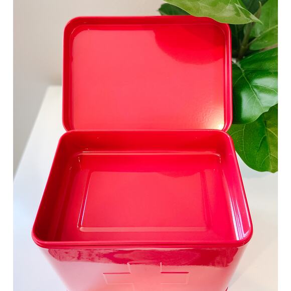 Red Embossed Metal First Aid Kit Medical Box with Compartments Bathroom Storage - Picture 3 of 4